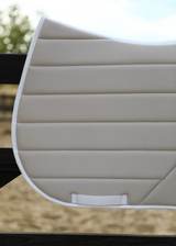 Beige Teddy saddle pad jumping